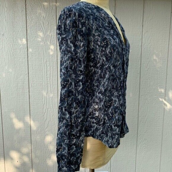 Theory Blouse Womens SMALL PETITE Semi‎ Sheer Long Sleeve Shirt Chiffon Top - Picture 2 of 5